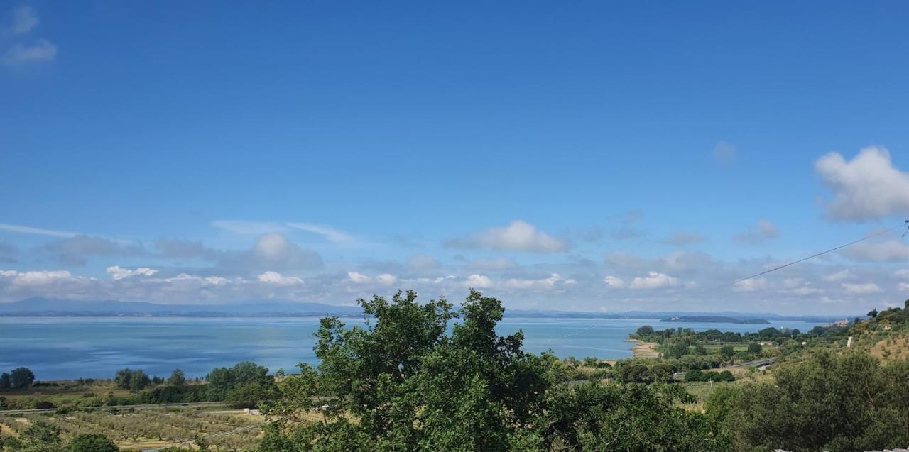 Poloturisticoumbria Rustico Con Piscina Vista Lago 파시냐노술트라시메노 외부 사진